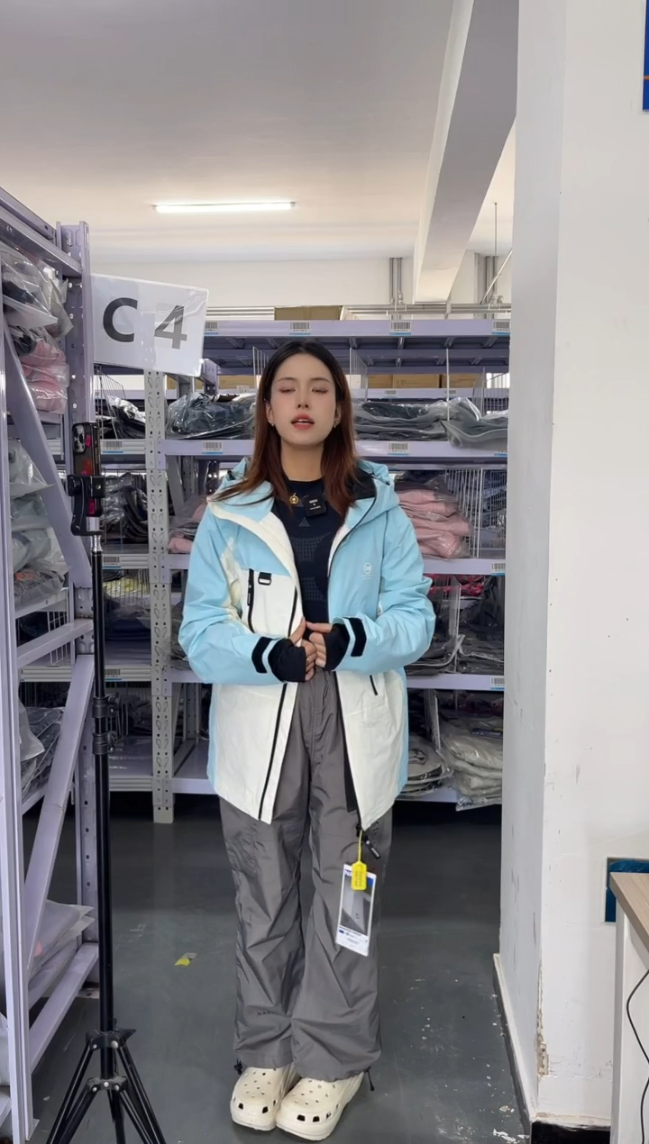 聚酯纤维雪服 NC142 浅蓝 l码