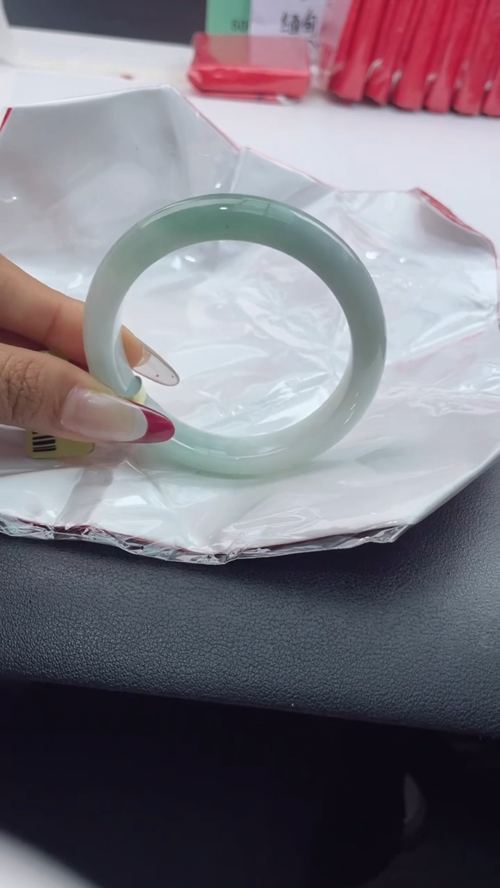 【闪购商品】翡翠手镯未镶嵌8翡翠手镯