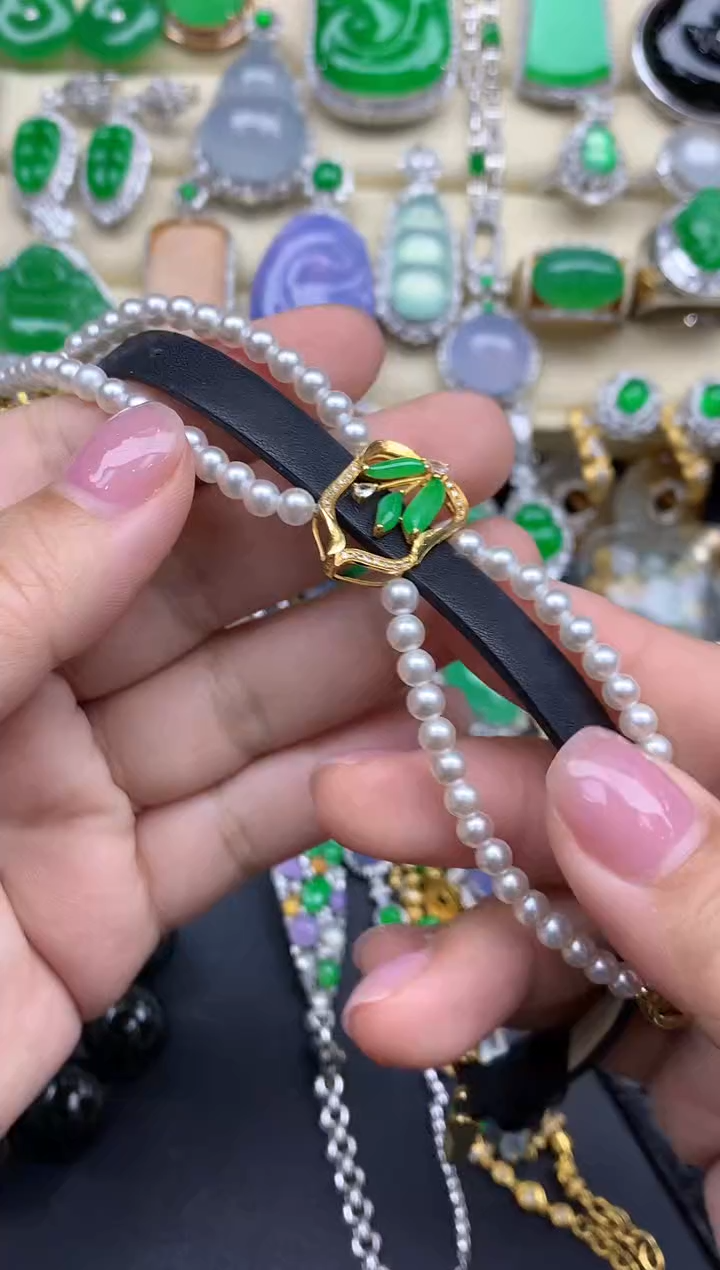 【闪购商品】翡翠颈饰18K金镶嵌406-中国好珍宝
