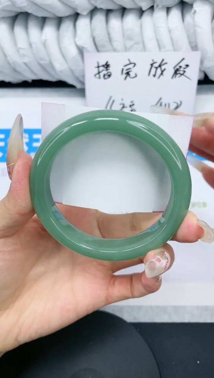 【闪购商品】石英质玉手镯未镶嵌多样性发货-56-58/9