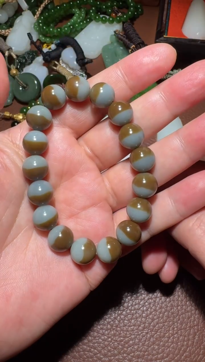 未镶嵌和田玉挂件沐*和田玉