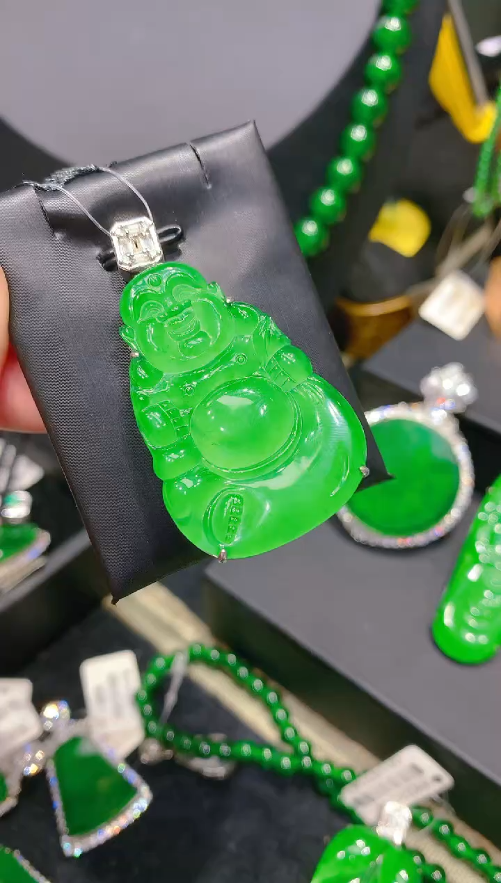 【闪购商品】翡翠颈饰银S925镶嵌90一季