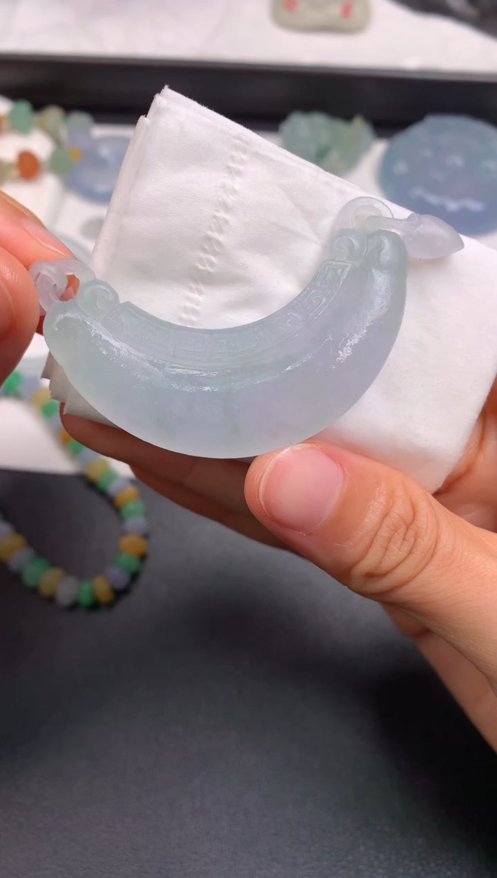 未镶嵌定制翡翠0282045655（52.9*18*6）