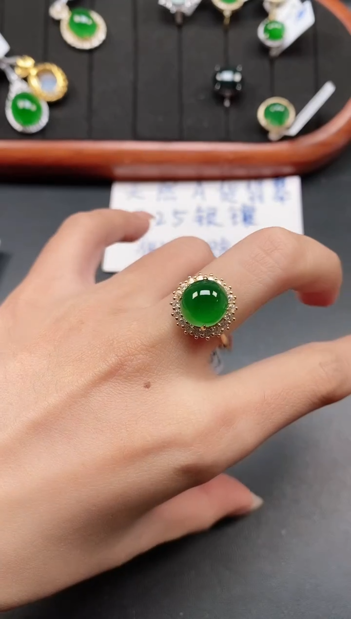 银S925镶嵌戒指翡翠111