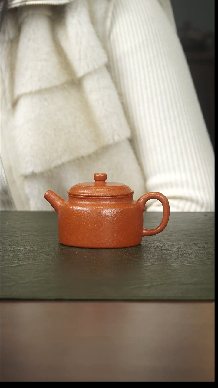 侯峰99纯红德钟120cc