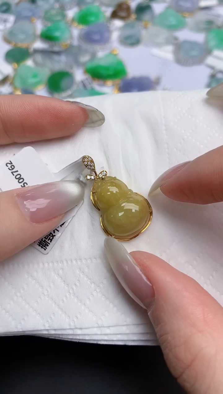 【闪购商品】翡翠颈饰18K金镶嵌天然缅甸翡翠A货