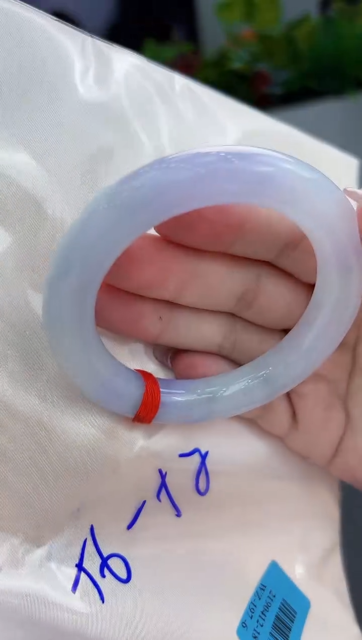 【闪购商品】翡翠手镯未镶嵌翡翠手镯