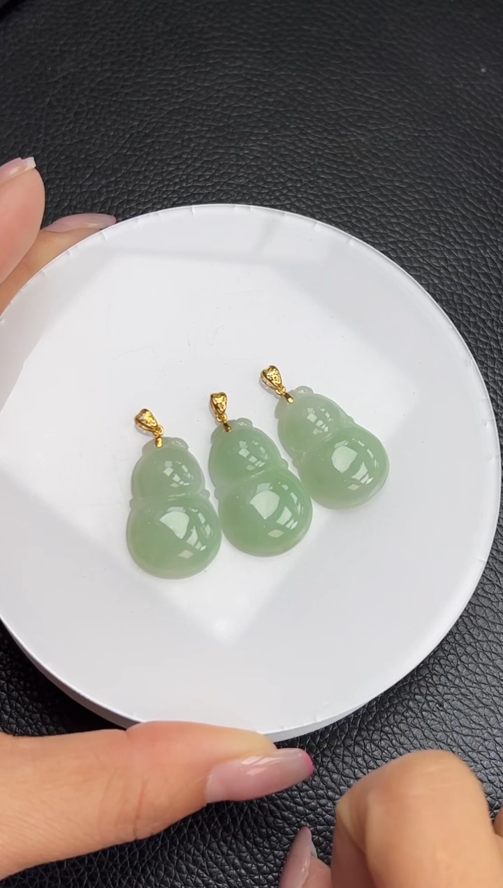 【闪购商品】翡翠颈饰18K金镶嵌K505-816 葫芦多样性发一