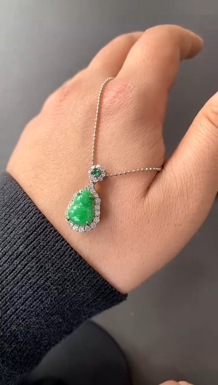 【闪购商品】翡翠吊坠(赠链)银S925镶嵌买断价