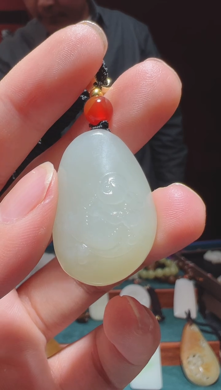 【闪购商品】和田玉吊坠(不含链)未镶嵌1