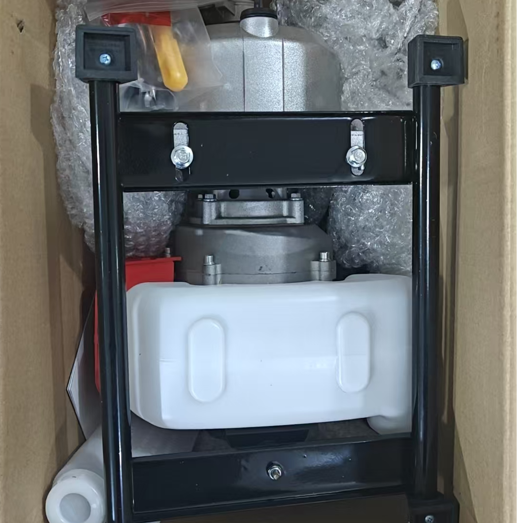 高端品质—汽油机水泵