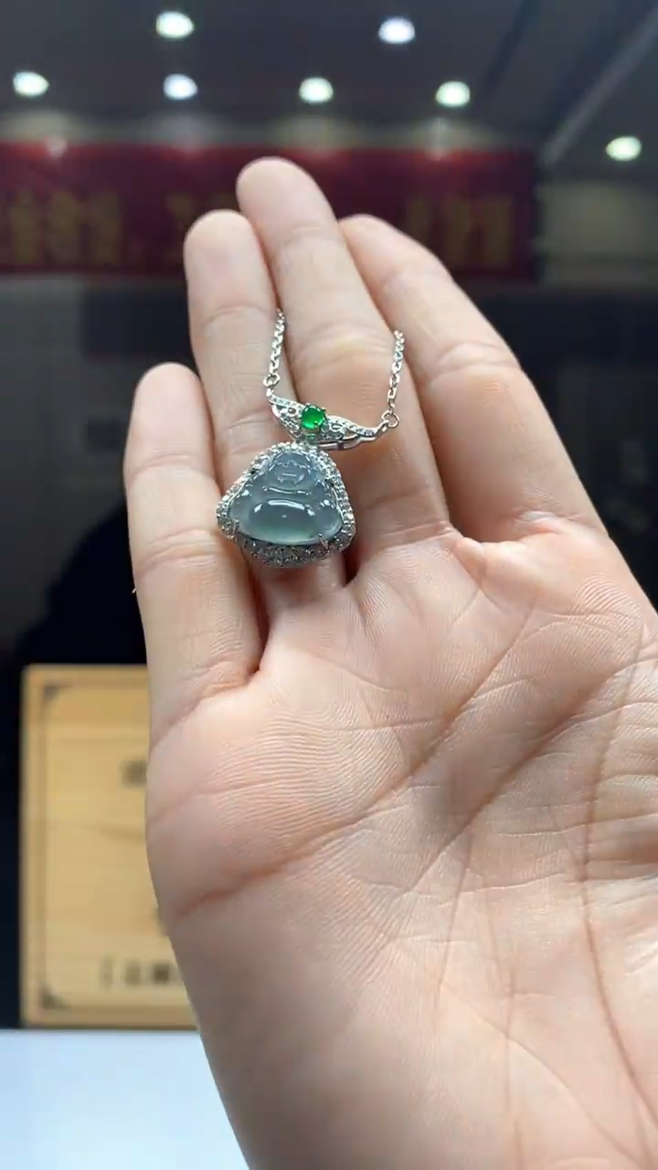 【闪购商品】翡翠颈饰未镶嵌********s41