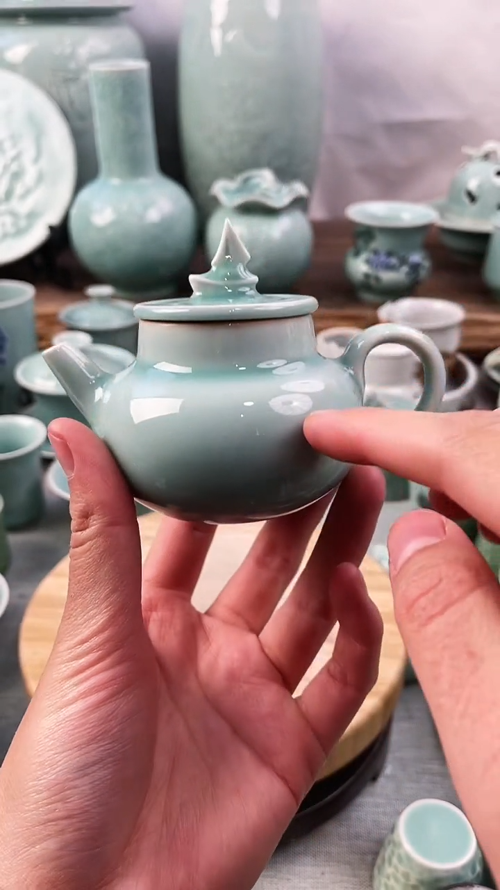 【闪购商品】特价 微瑕 慧仙青瓷 福利福利