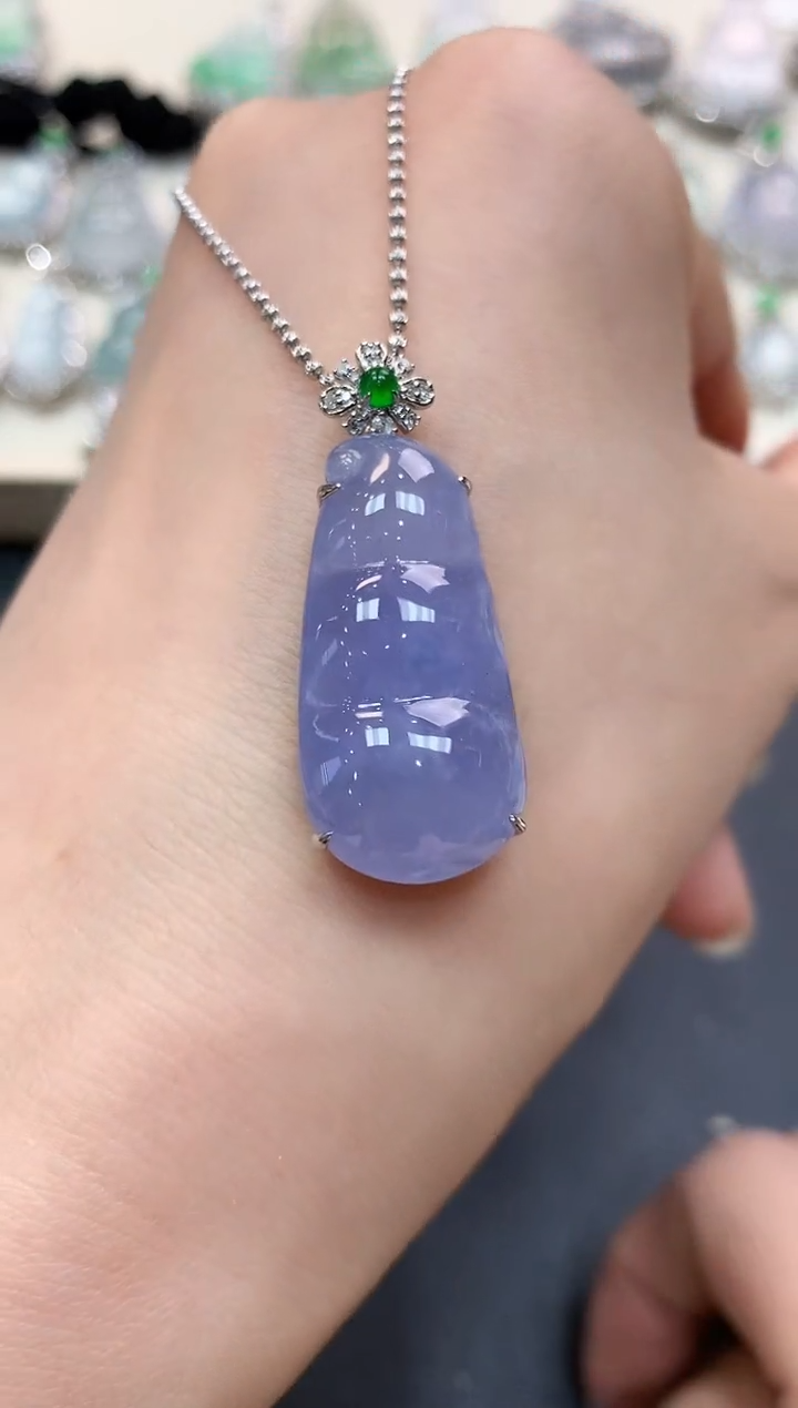 【闪购商品】翡翠吊坠(不含链)18K金镶嵌n115  