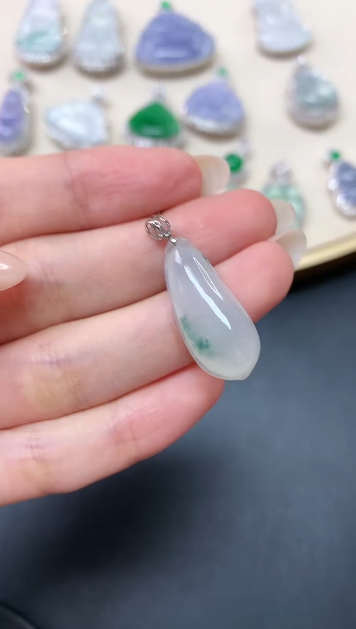 翡翠18K金镶嵌吊坠(不含链)W55|680