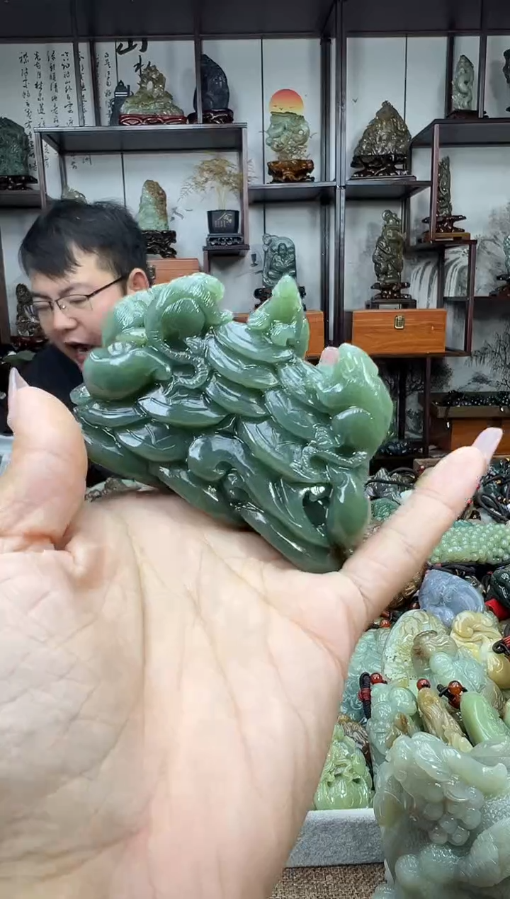 未镶嵌和田玉把件1
