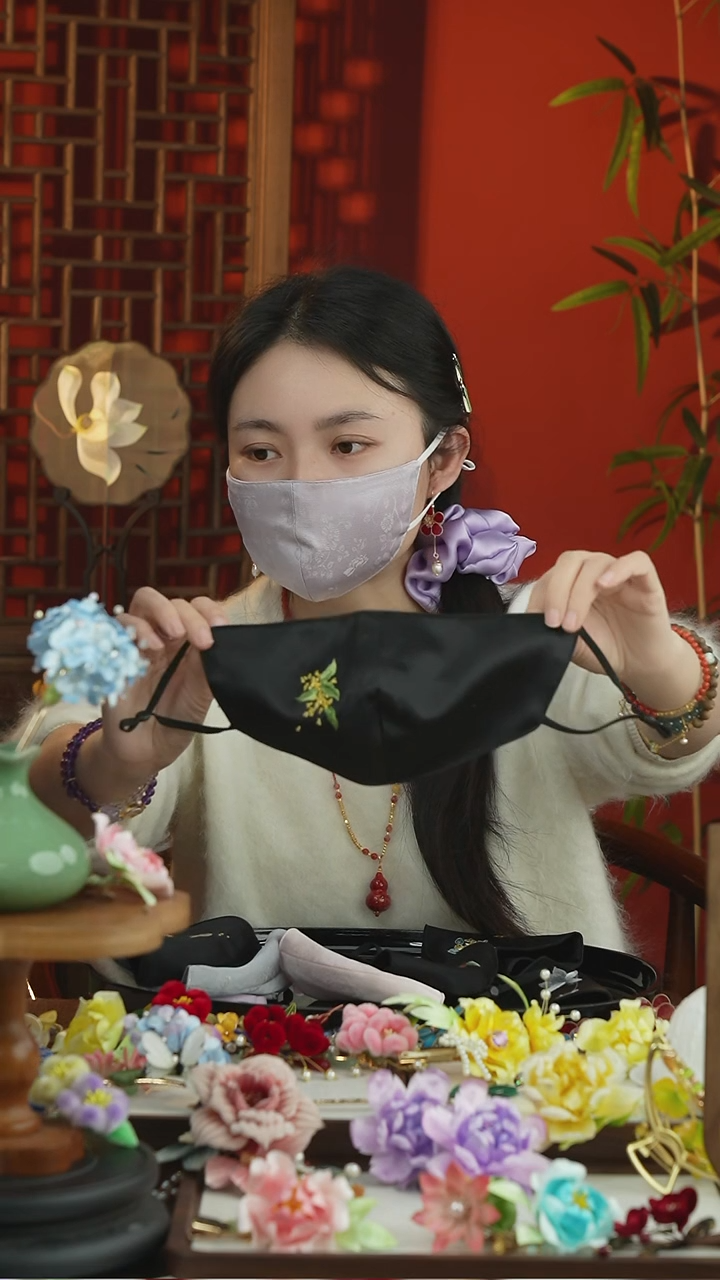 刺绣闪购口罩不可退换介意勿拍