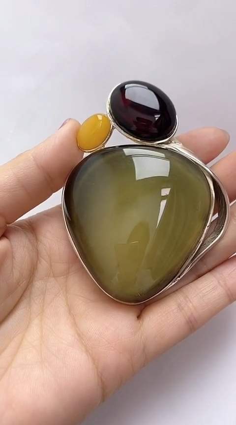 【闪购商品】琥珀裸石银S925镶嵌琥珀吊坠