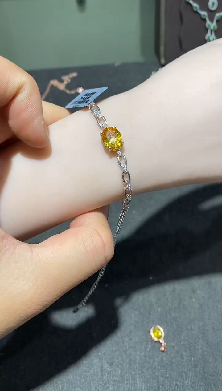 银S925镶嵌手链水晶1