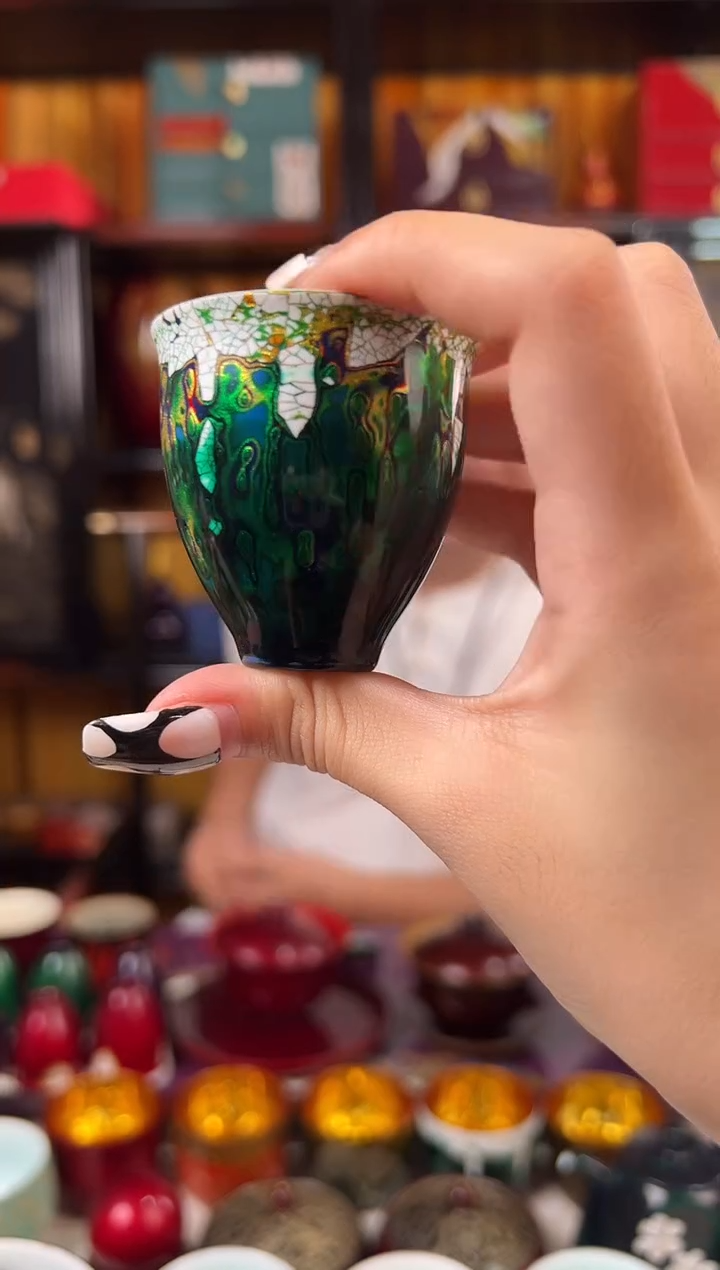 孔雀翎蛋壳镶嵌一口杯-太古大漆