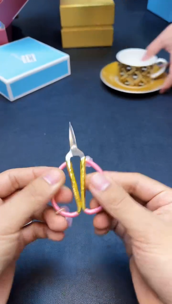 【闪购商品】瓷片全新正品一件不留@@WE214