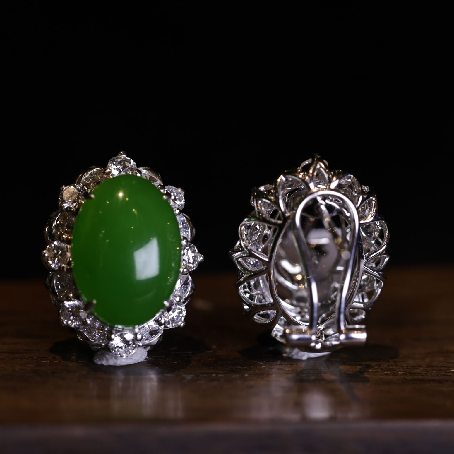 【新疆马爷珠宝】碧玉蛋面金镶耳饰  