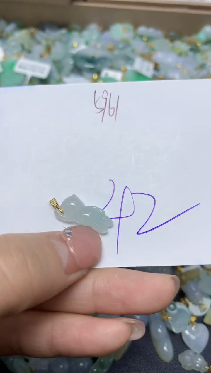 【闪购商品】翡翠挂件18K金镶嵌 天然翡翠A货