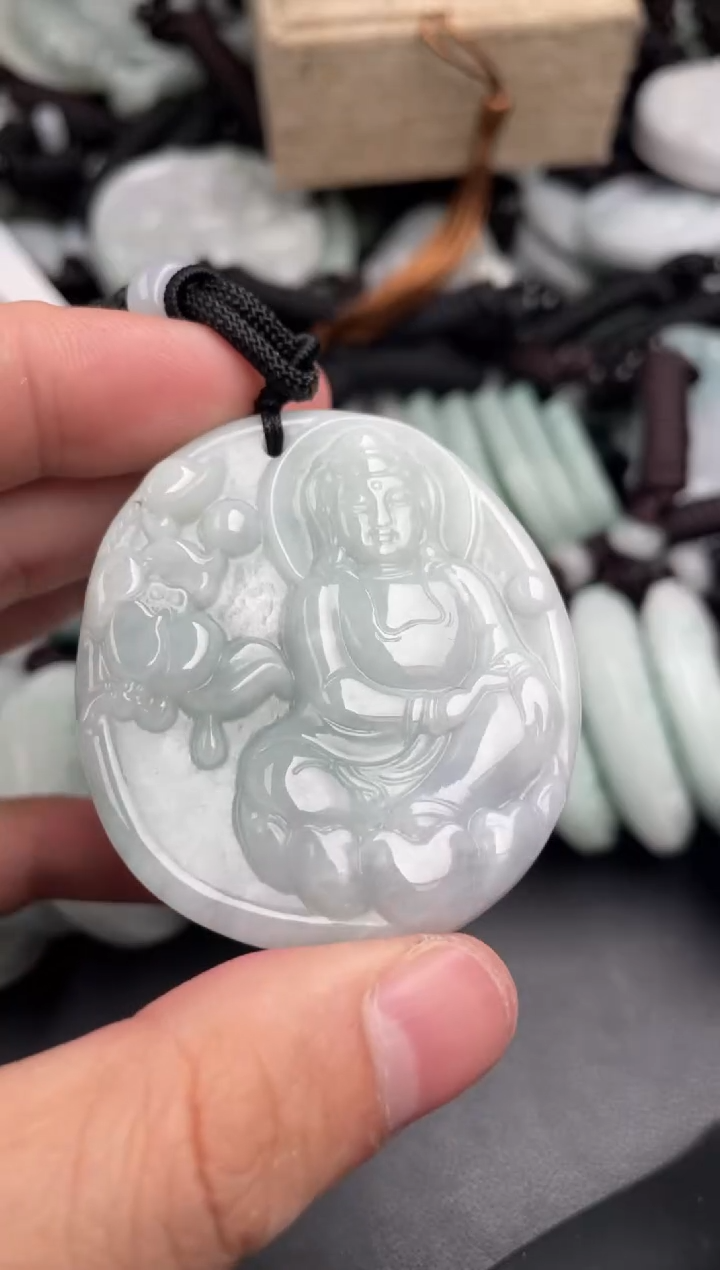 【闪购商品】翡翠吊坠(不含链)未镶嵌1