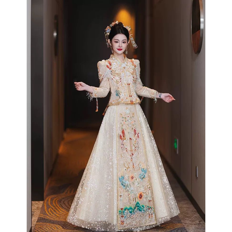 秀禾服2025新款香槟色出阁礼服气质新娘结婚婚纱新中式迎亲敬酒服