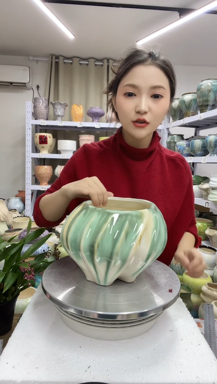 【1.3】花盆尺寸高：16 口：14.5