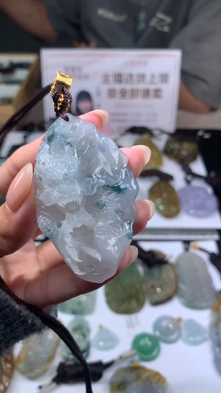 【闪购商品】定制翡翠未镶嵌不退不换CMH1件-A