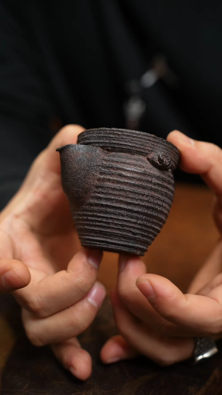 【闪购商品】浟庐紫砂手作宝瓶0005.。。。。