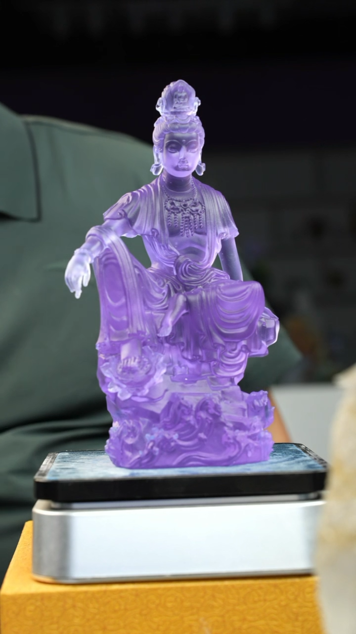手工艺品琉璃老**儿古法琉璃自在观音摆件