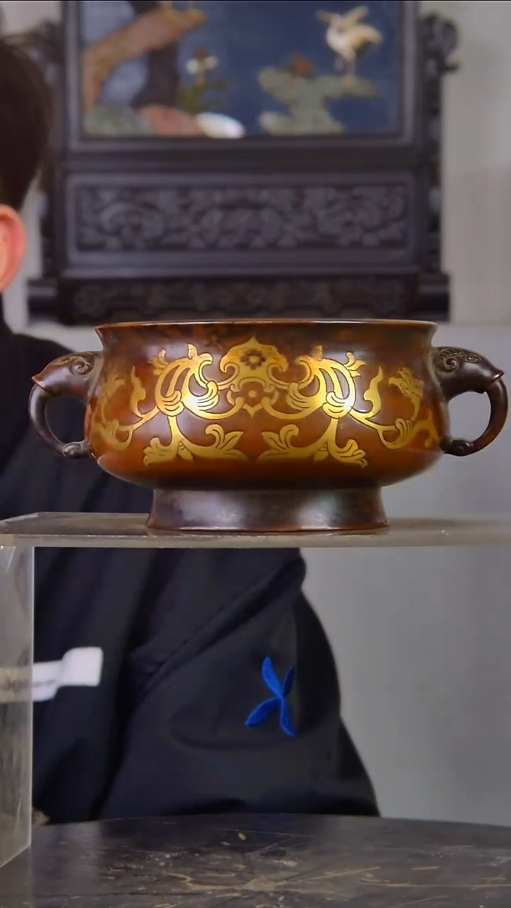 瓷片精美香炉放漏结缘8566835