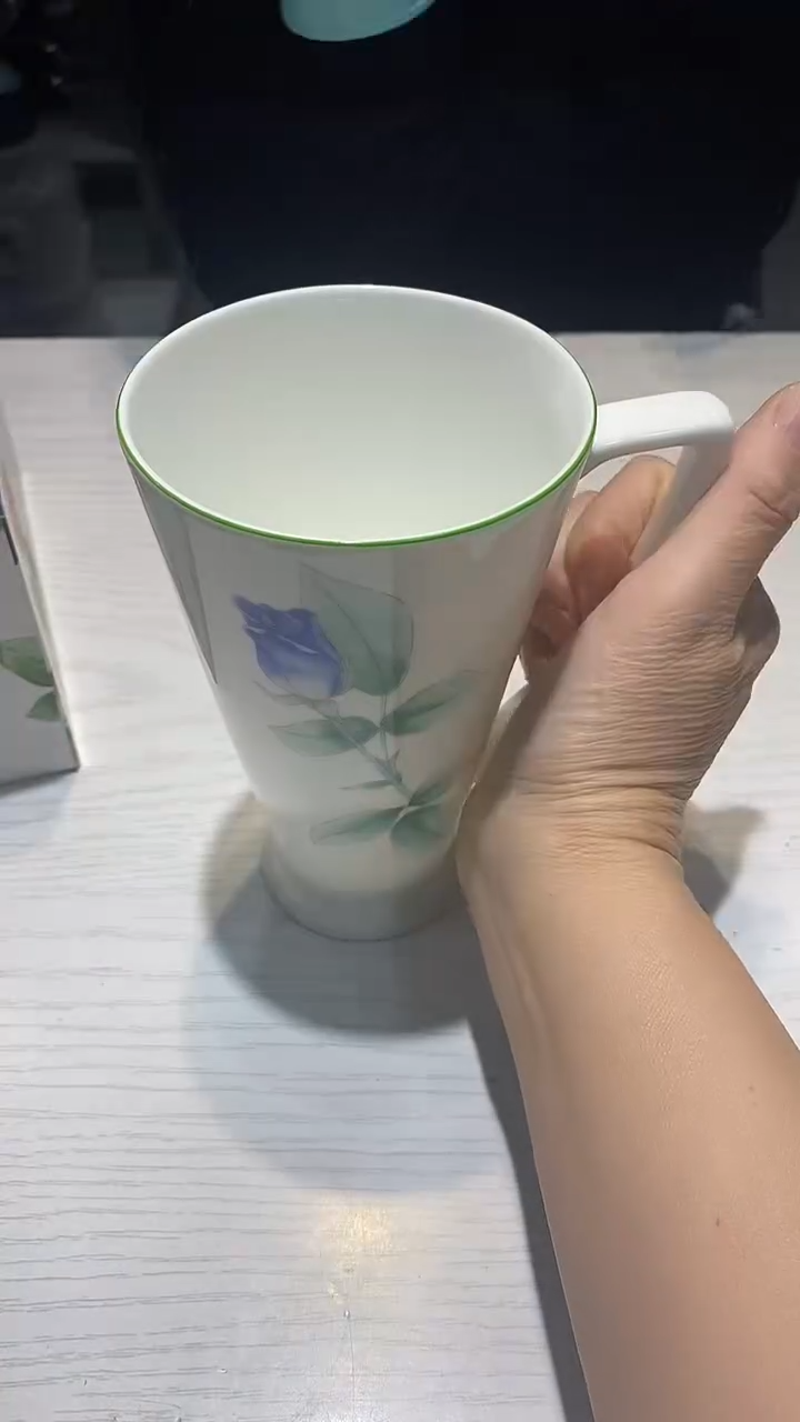 瓷片生活的本意就是开心@@1