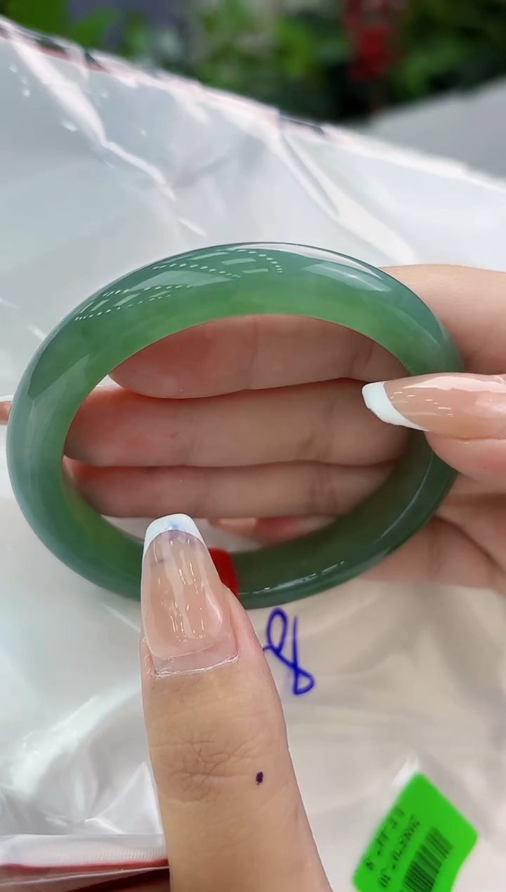 【闪购商品】翡翠手镯未镶嵌翡翠手镯