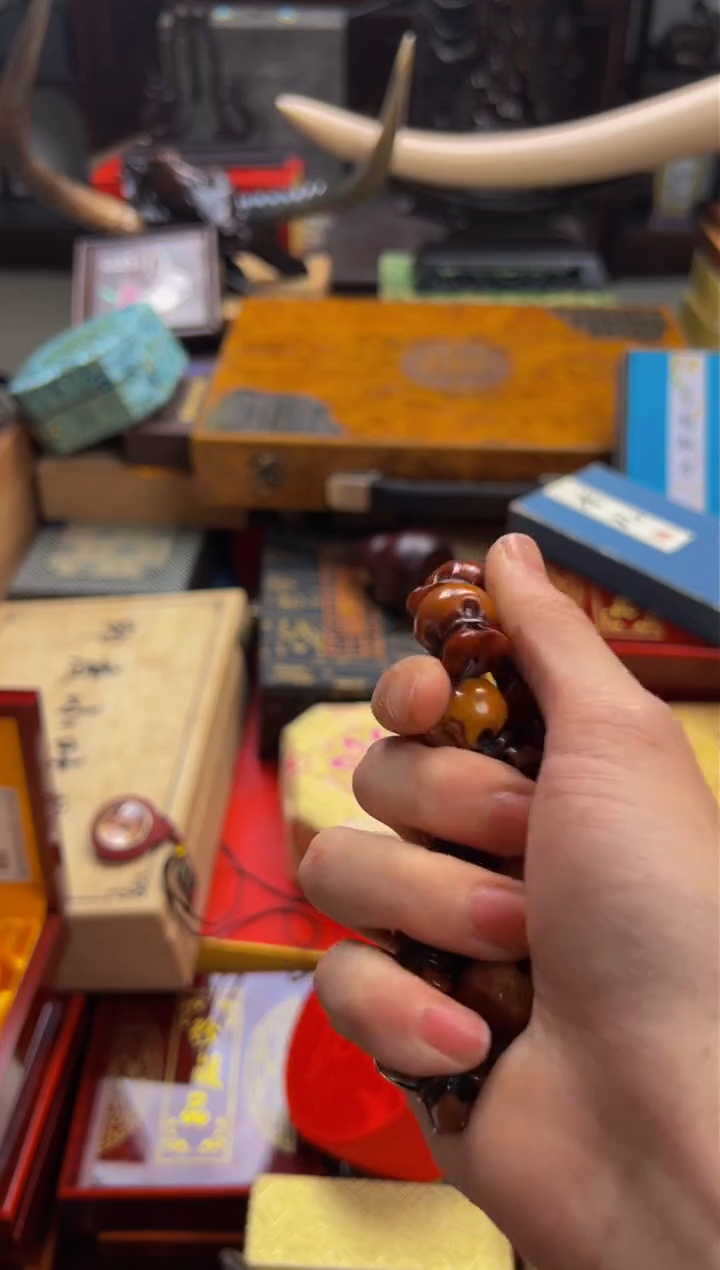 【闪购商品】蜜蜡裸石未镶嵌———————————蜜蜡钱袋