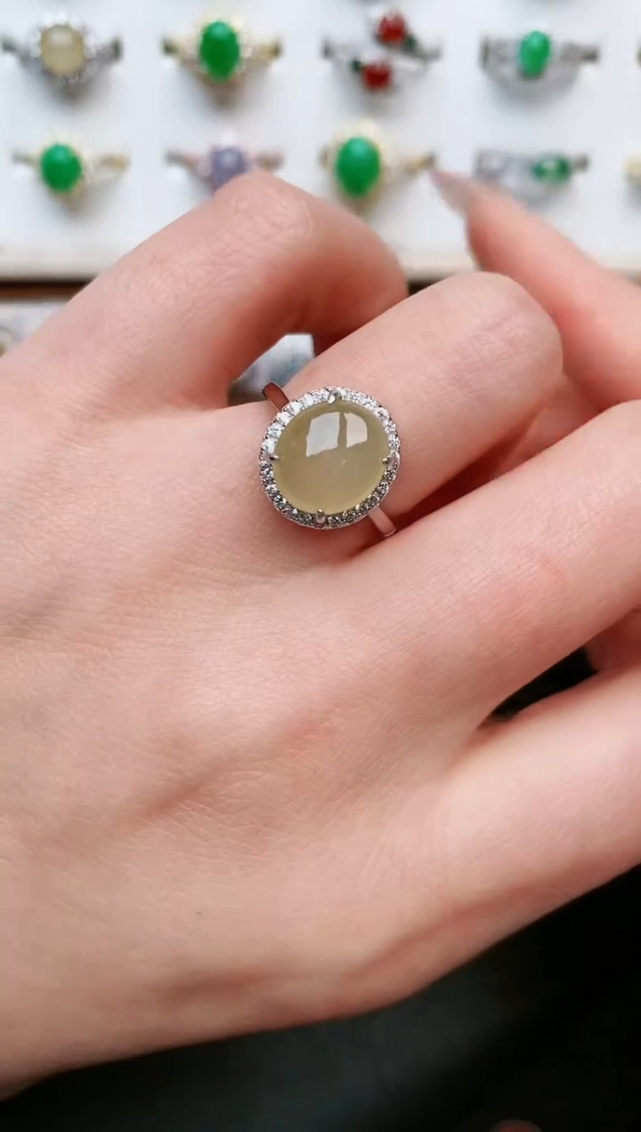 【闪购商品】翡翠戒指银S925镶嵌....