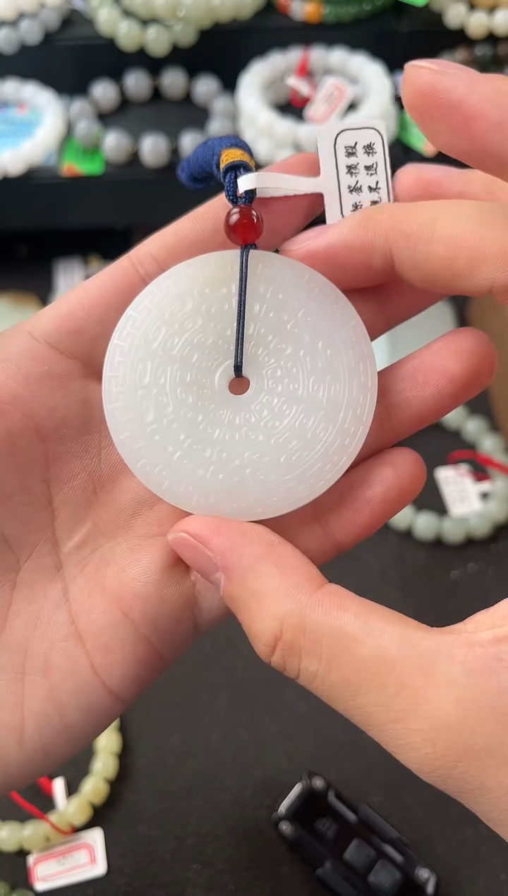 【闪购商品】和田玉挂件未镶嵌且末天泰白玉挂件微色差