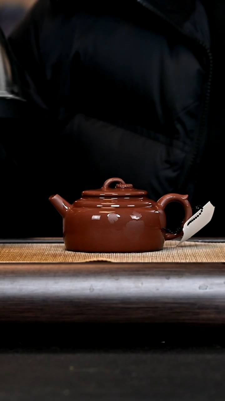 【闪购商品】紫砂茶壶HT15966 线钟 红紫泥