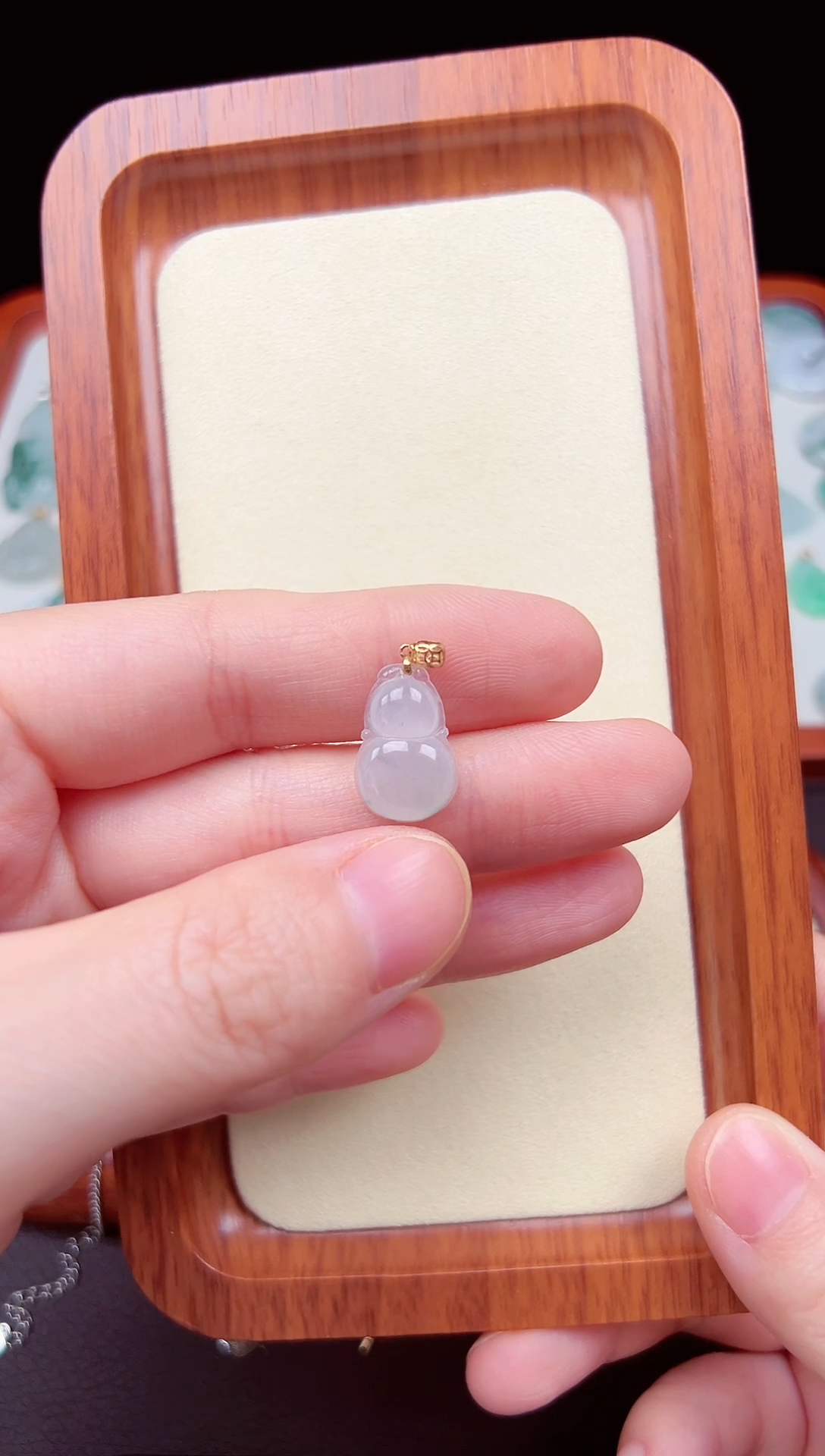 【闪购商品】翡翠颈饰18K金镶嵌葫芦吊坠