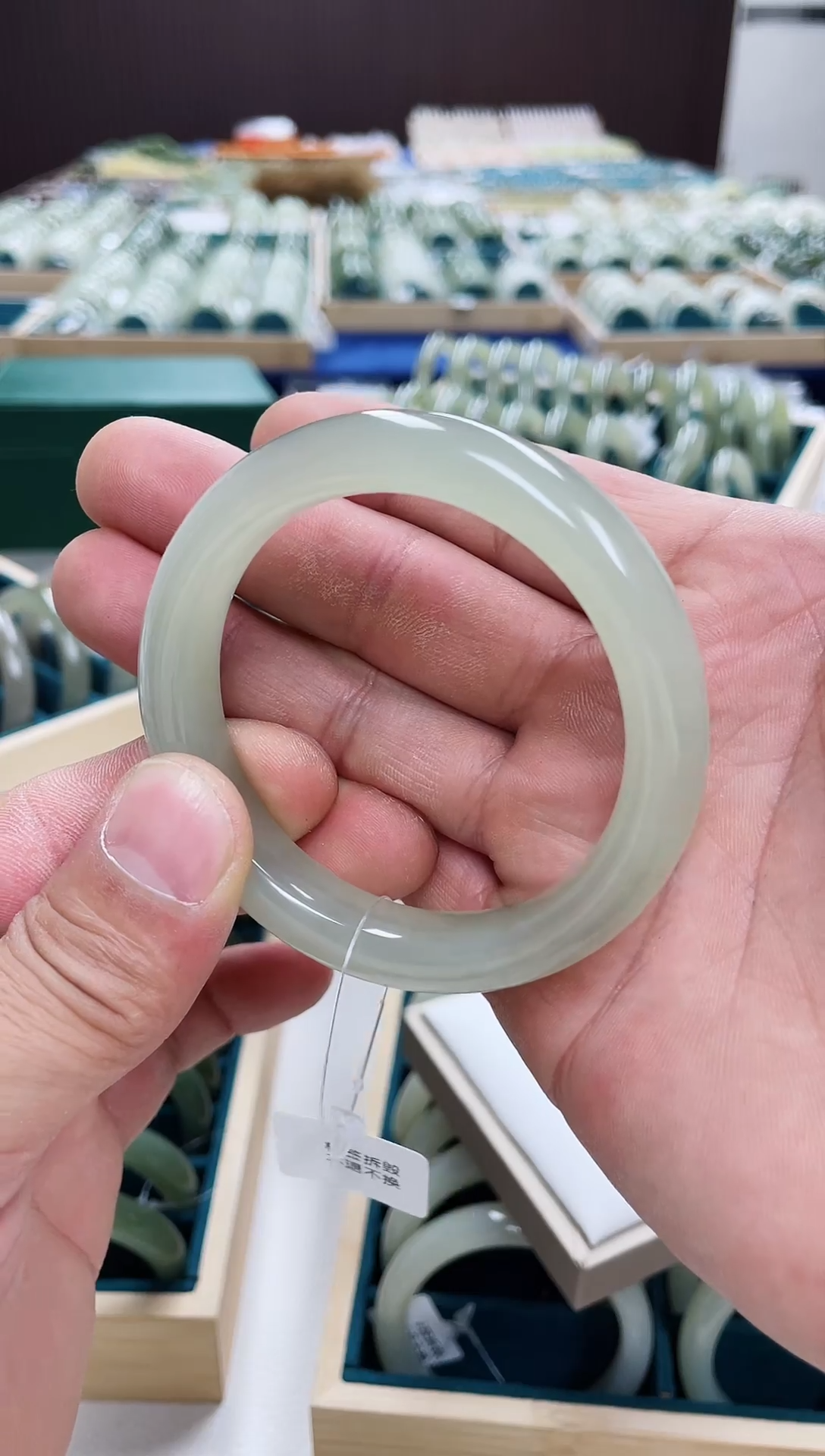 【闪购商品】和田玉手镯未镶嵌和田玉手镯