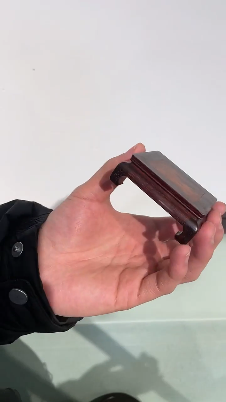 【闪购商品】木xy 6           