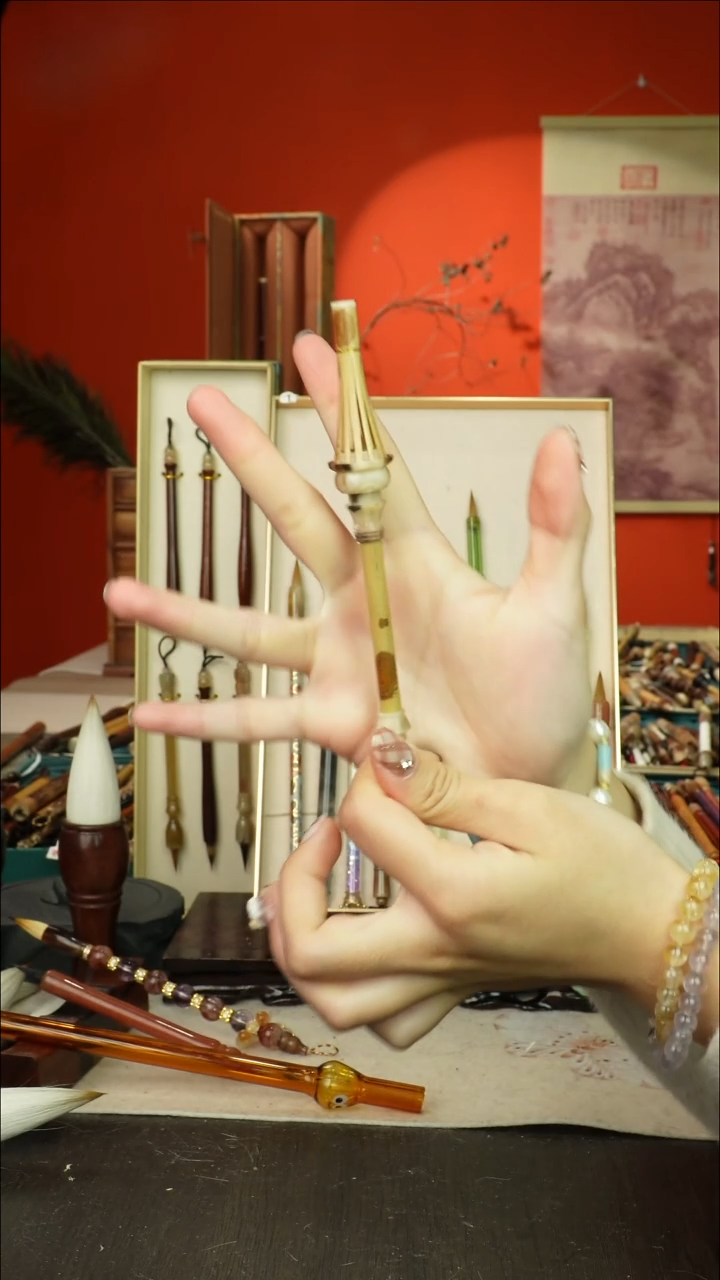 96号闪孤品高货毛笔链接 清水试笔 蘸墨不退