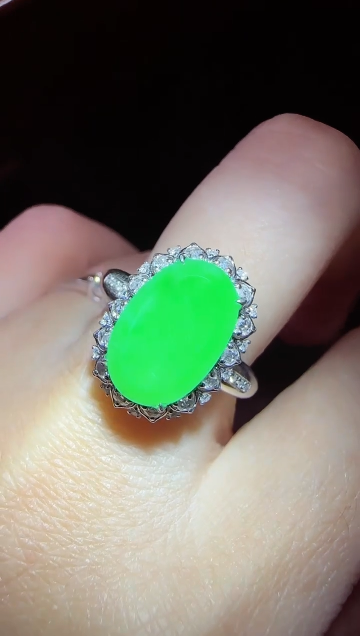 【闪购商品】翡翠戒指18K金镶嵌戒指