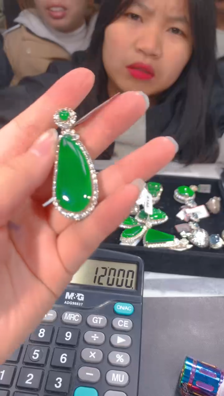 【闪购商品】定制翡翠未镶嵌85多样性发货（发其一）