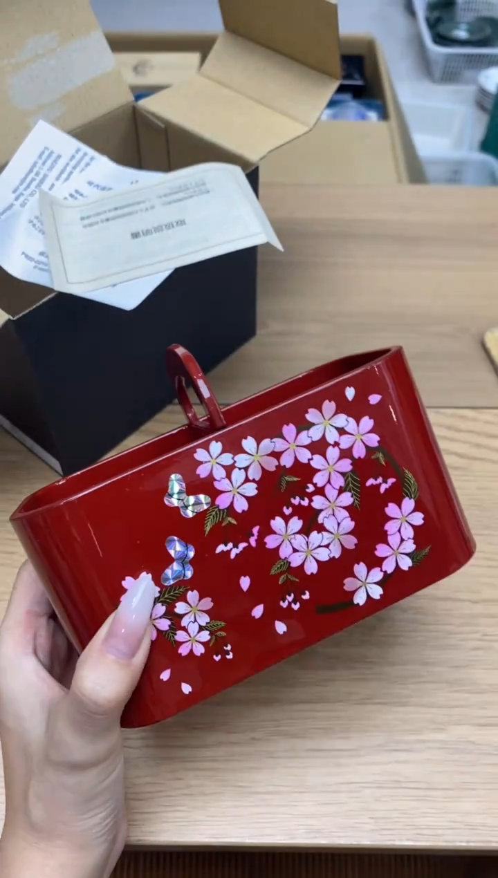 瓷片咿**吖隆莲全球选好物精选