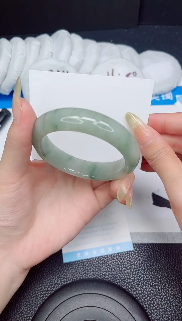 石英质玉手镯未镶嵌287-58.2