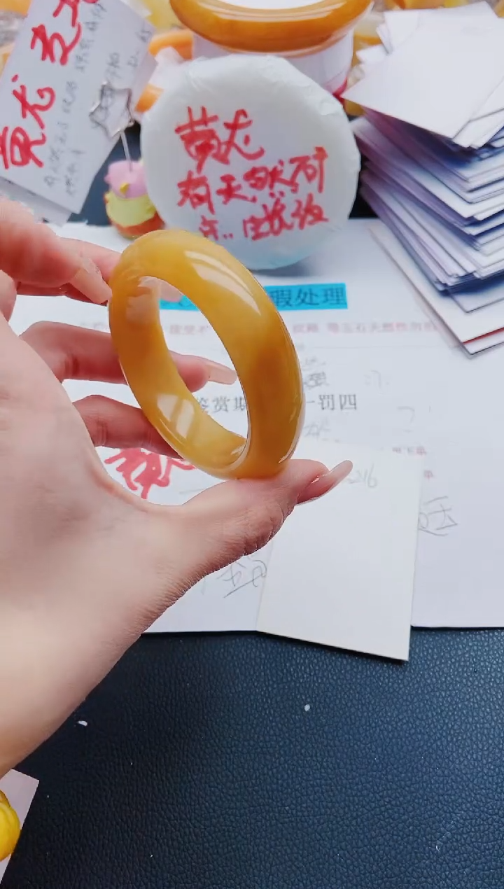 【闪购商品】石英质玉手镯未镶嵌K216-55-54