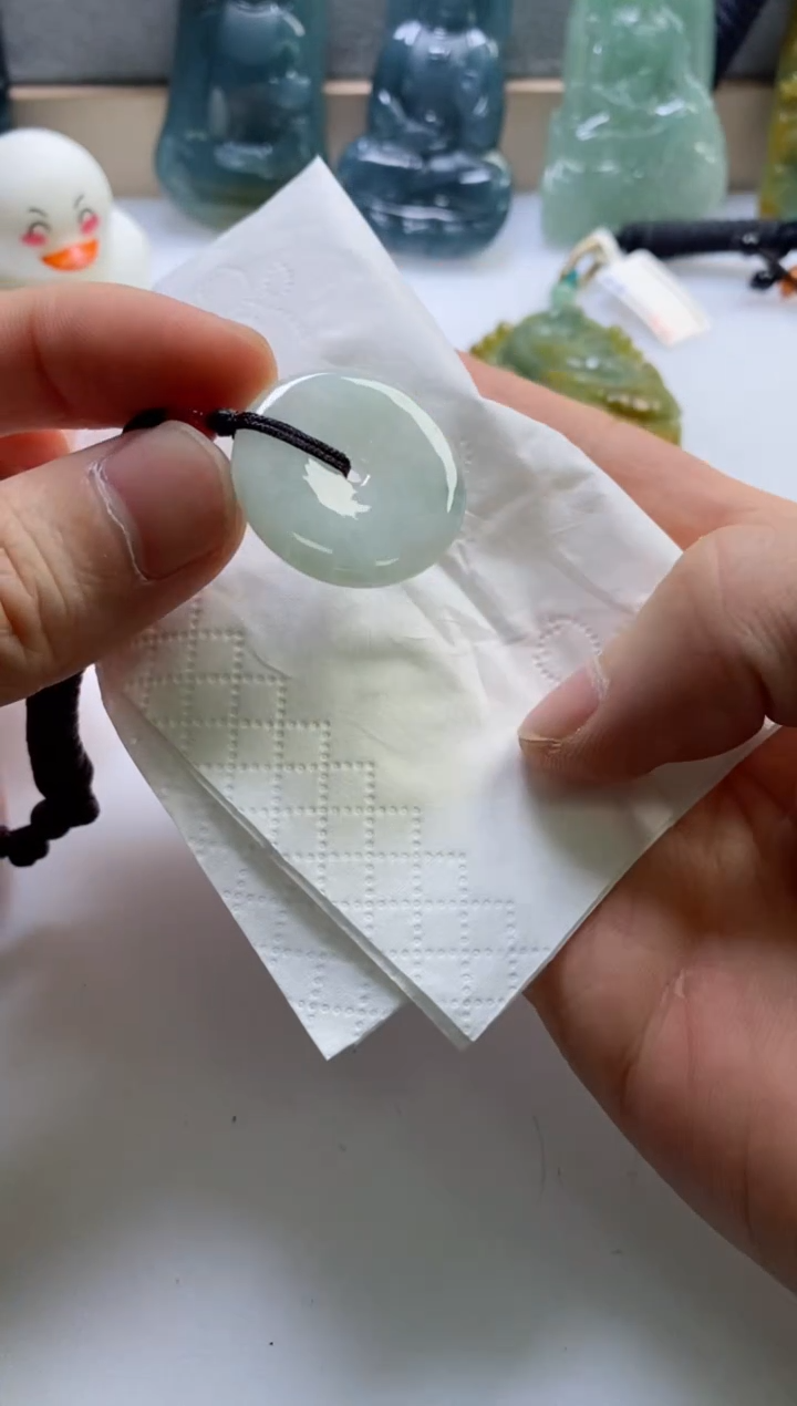 【闪购商品】翡翠挂件未镶嵌             